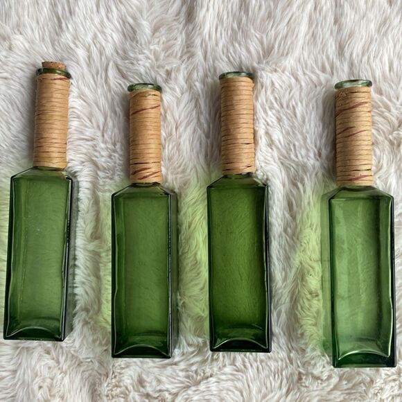 Recycled Glass Bottle With Raffia Around The Neck And Stopper 11” - Picture 5 of 6